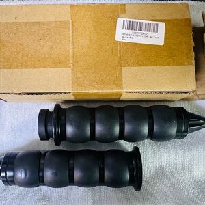 Black Motorcycle Handlebar Grips